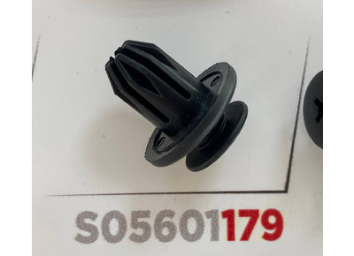 Клипса 179 KJ048