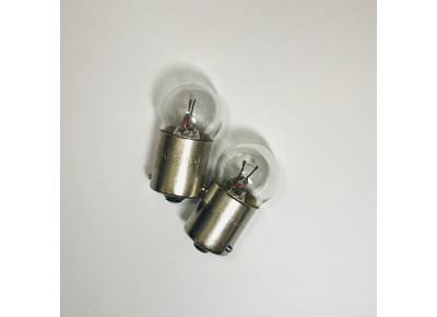 Лампа 12V 5W ВА15S габ мал R5W / R10W OSRAM 5008